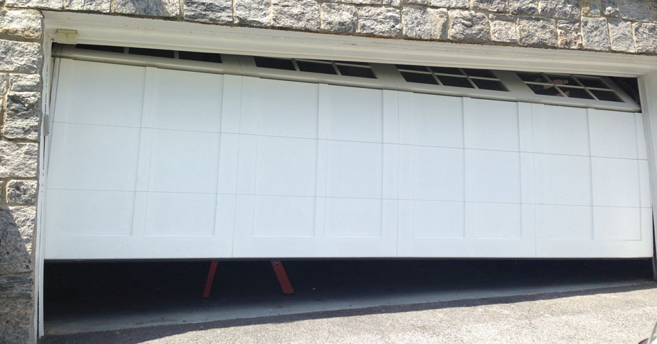 Broken garage door repairs Rockville